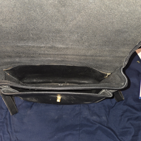 Coach Briefcase - Picture 7 of 9